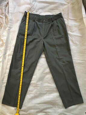 Haggar Mens Olive Green Pleated Chino Pants Canvas Twill Dress Trousers